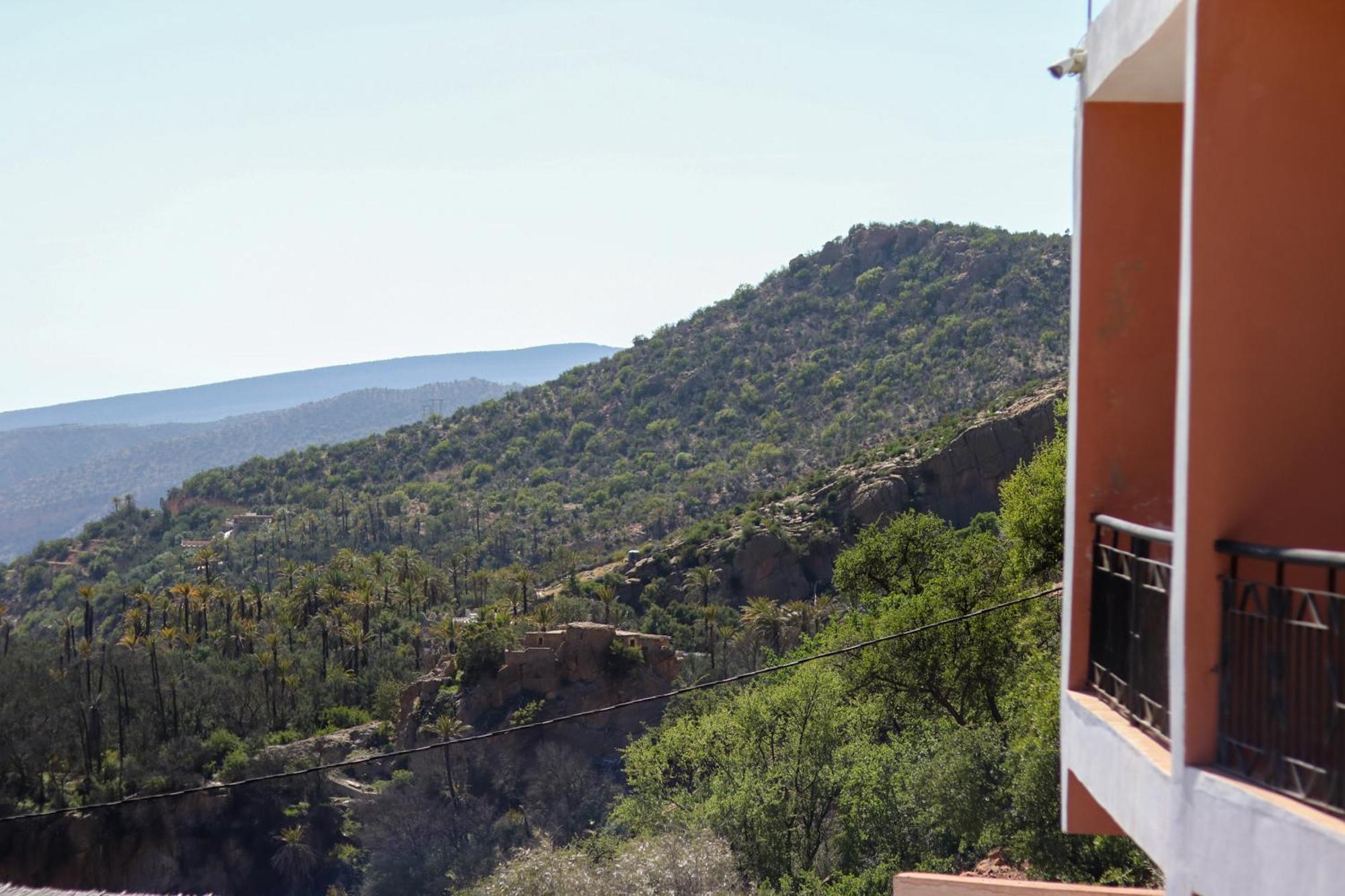 Auberge Les Montagnes Du Paradis Tagherat Anekrim Dış mekan fotoğraf