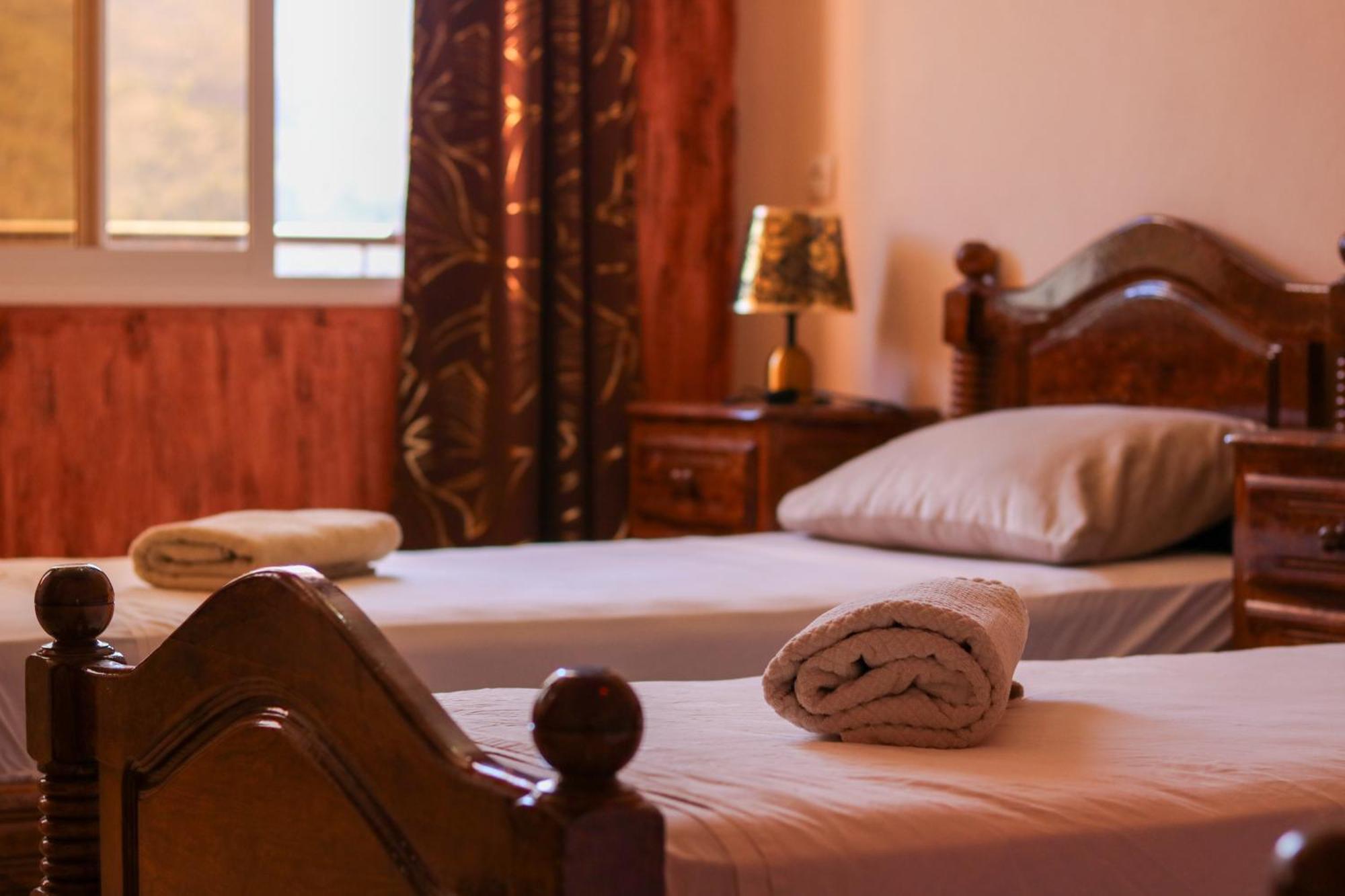 Auberge Les Montagnes Du Paradis Tagherat Anekrim Dış mekan fotoğraf